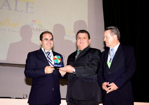 Palestra mostra avanços na Aleam na 17ª conferência da Unale